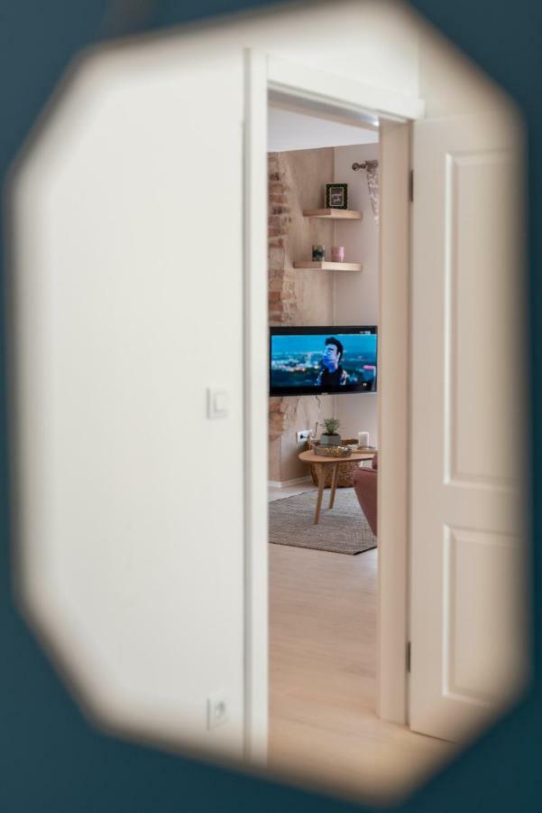 Apartment Aron Трогір Екстер'єр фото