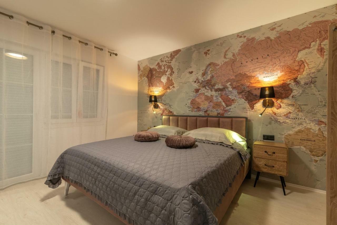 Apartment Aron Трогір Екстер'єр фото